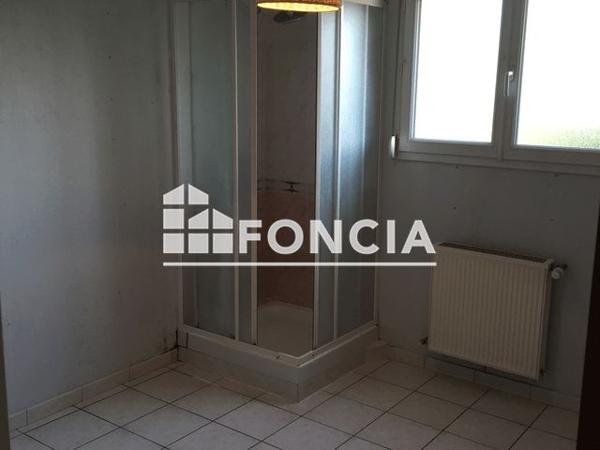 Location Maison 6 pièces 166 m² - 35 RUE RENE CASSIN Cormontreuil 51350