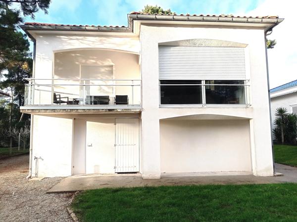 Maison 10 pièces - 220 m² Bien prestige