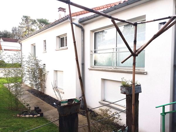 Maison 10 pièces - 220 m² Bien prestige