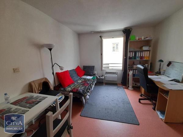 Appartement à louer 1 pièce 17.7m² Nîmes (30900)