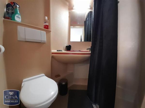 Appartement à louer 1 pièce 17.7m² Nîmes (30900)