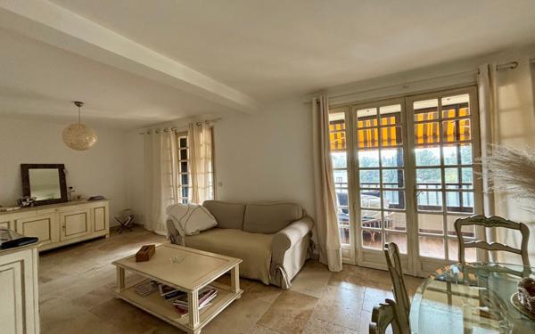 Appartement à vendre    5 pièces • 90 m2 Toulon