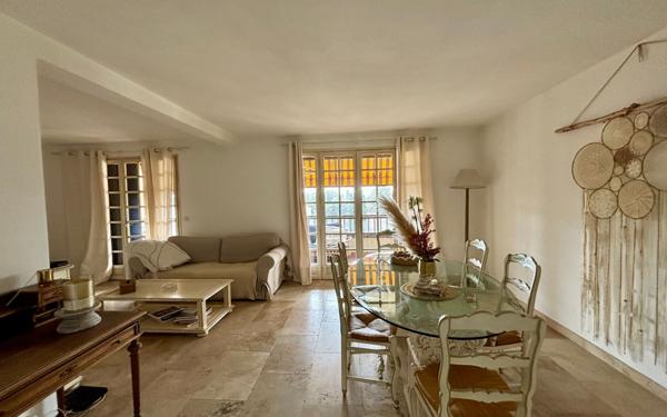 Appartement à vendre    5 pièces • 90 m2 Toulon