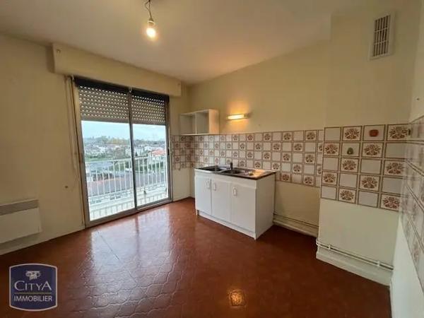 Appartement à louer 3 pièces 74.22m²