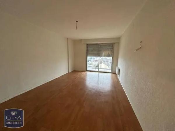 Appartement à louer 3 pièces 74.22m²
