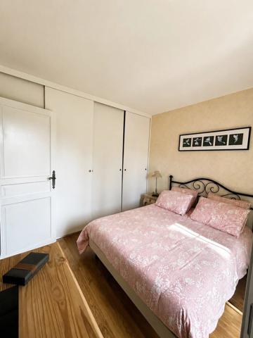 Vente                                                      Maison
                        
                     7 pièces                      130 m2                     à Maincy
