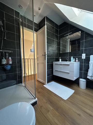 Vente                                                      Maison
                        
                     7 pièces                      130 m2                     à Maincy