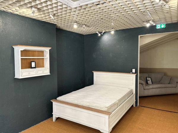 Location Local commercial 2 pièces 445 m² - Commerce Rouen 76000