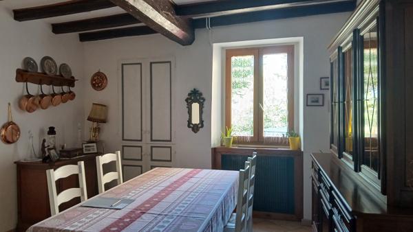 Maison 185 m², 4 chambres, terrain clos