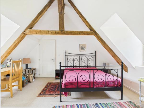 Maison en pierre magnifiquement rénovée près d'un village