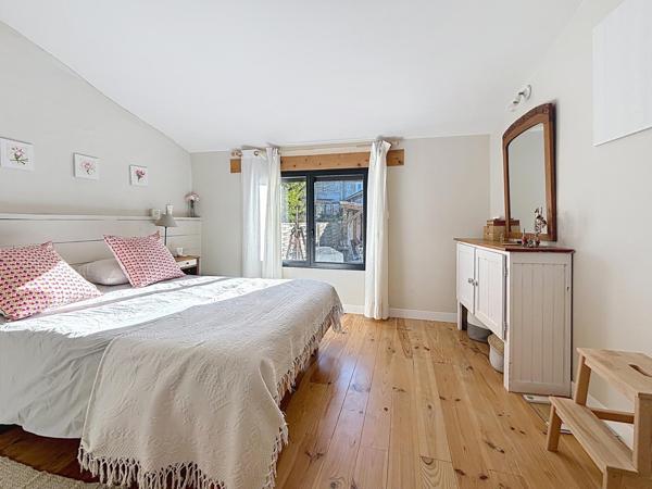 Maison récente 100 m² – 3 chambres – Jardin avec piscine – Issel