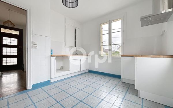 Maison à vendre    4 pièces •  Noyon