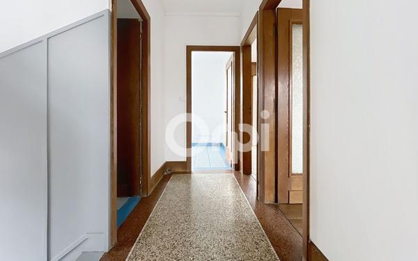 Maison à vendre    4 pièces •  Noyon