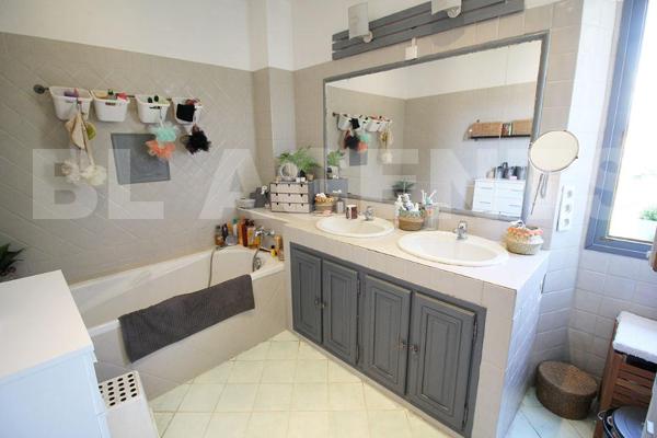 Vous recherchez maison coup de cœur à 5 mn de toutes commodités?