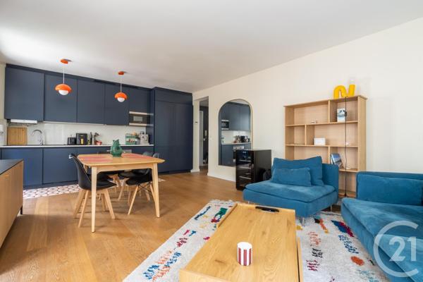 Appartement F3 à vendre  3 pièces - 62,40 m 2   PARIS  - 75012