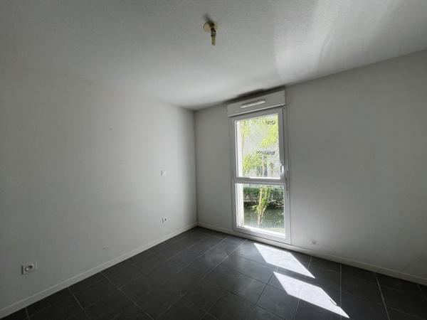 Appartement à vendre |  Cenon |  2 pièces | 40 m²