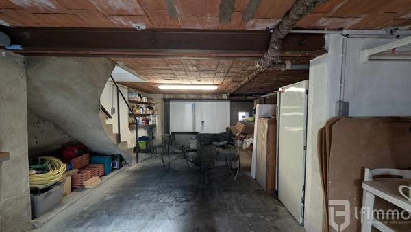 Maison 4 faces, 5 chambres et jardin