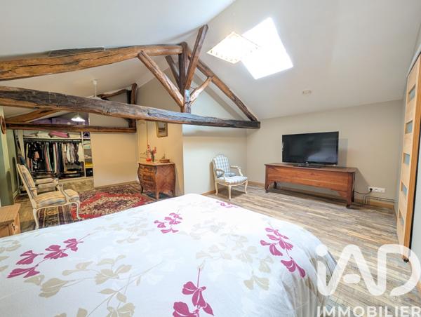 Maison à vendre 9 pièces 235 m² Queaux