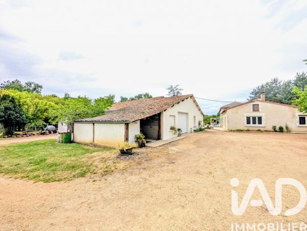 Maison à vendre 9 pièces 235 m² Queaux