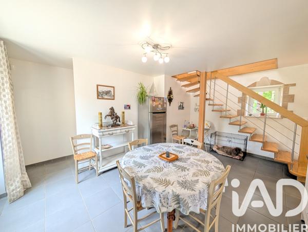 Maison à vendre 9 pièces 235 m² Queaux
