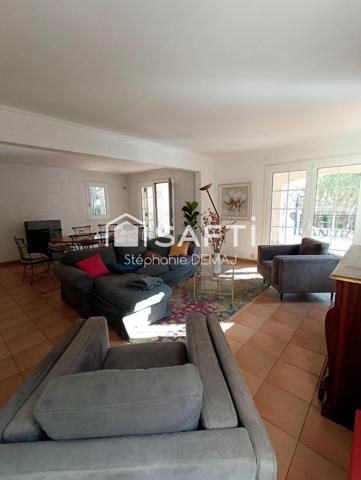 Villa 5 pièces 183 m²