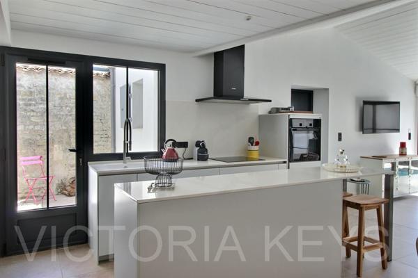 Immobilier Ile de Ré, Maison à vendre proche Port - La Flotte en Ré.