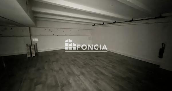 À vendre Local commercial 43.33 m² - Bougival 78380
