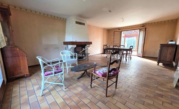 PROCHE MAINTENON - AGREABLE MAISON de 124 m2, 3 CHAMBRES