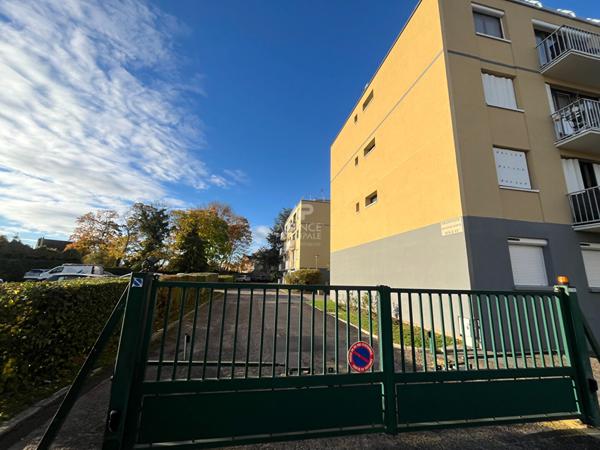 EXCLUSIVITÉ - Place de parking - Secteur Fin d'Oise €7 000 ** - Référence 7436