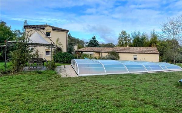 Maison à vendre |  Lalinde |  4 pièces | 121 m²