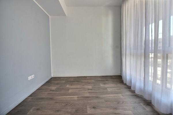 Appartement Saint Ouen Sur Seine 1 pièce(s) 24.93 m2