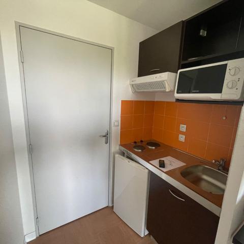 EXCLUSIVITE AVIGNON - STUDIO EN RESIDENCE ETUDIANTE AVEC SERVICES ET LOCATION SAISONNIERE EN ETE