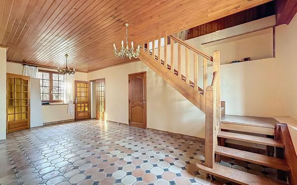 Maison à vendre    7 pièces •  Le Creusot