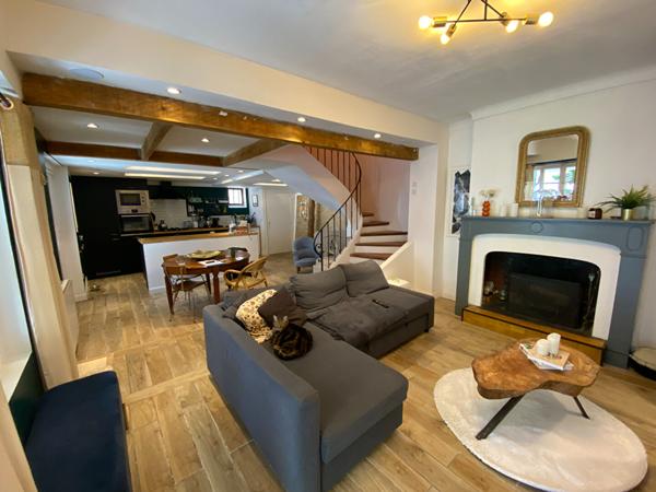 Maison de ville L'Isle Sur La Sorgue 88 m2