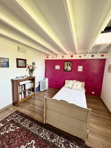 Maison à vendre à Lacanau Ville avec 4 chambres et terrain arboré proche commerces