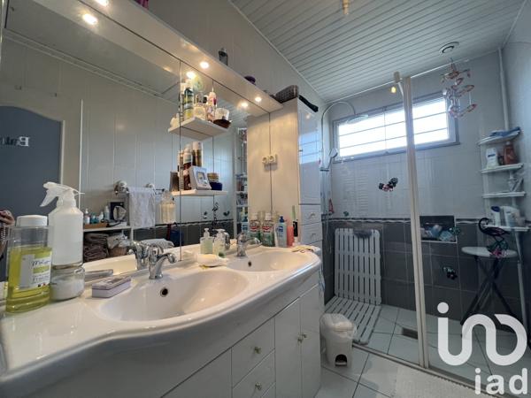 Maison à vendre 5 pièces 105 m² Saint-Clair-sur-Epte