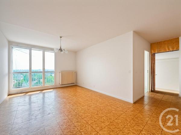 Appartement F3 à vendre  3 pièces - 68 m2 LA COURNEUVE - 93