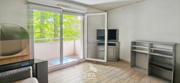 BLANQUEFORT 33290 - Appartement T3 de 50 m² - Balcon - Ascenseur - Box - Proche centre-ville