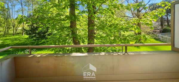 BLANQUEFORT 33290 - Appartement T3 de 50 m² - Balcon - Ascenseur - Box - Proche centre-ville