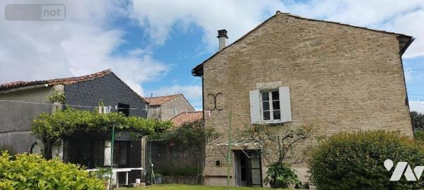 Maison à vendre à Chizé dans les Deux-Sèvres (79170), ref : MR9024