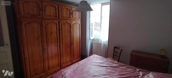 Maison à vendre à Chizé dans les Deux-Sèvres (79170), ref : MR9024