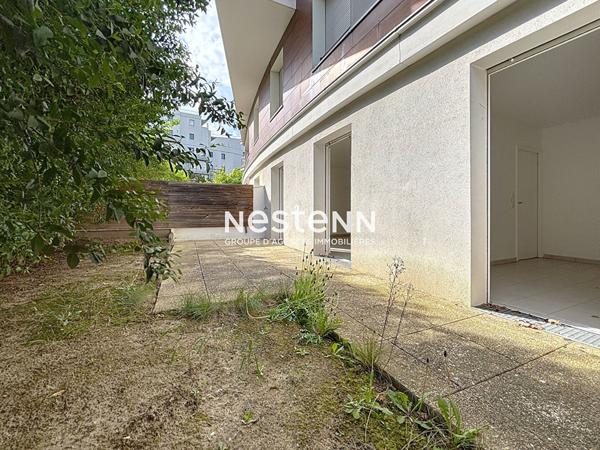 ISSY LES MOULINEAUX - FORT D'ISSY - Vente appartement 2 pièces de 49,40 m² avec terrasse et jardin de 43 m²