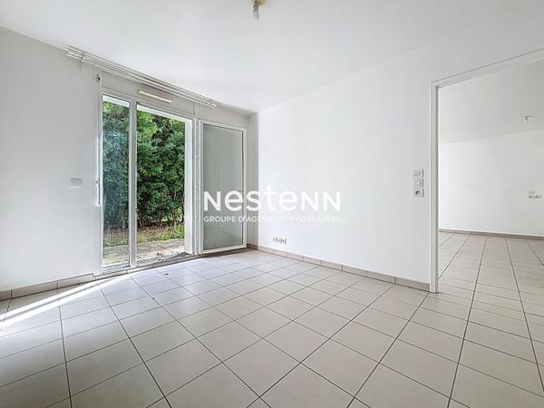 ISSY LES MOULINEAUX - FORT D'ISSY - Vente appartement 2 pièces de 49,40 m² avec terrasse et jardin de 43 m²