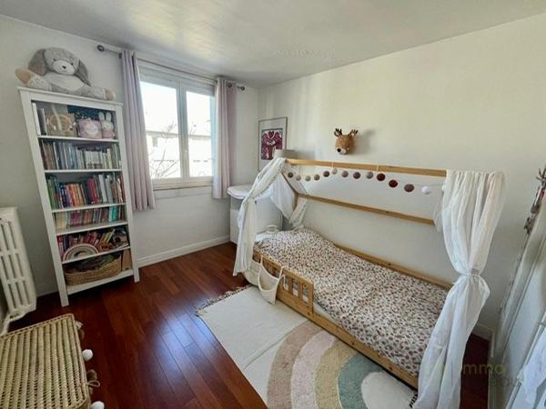 Appartement à NANTERRE (92000)