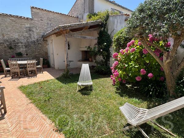 Maison à vendre centre village - La Couarde sur Mer