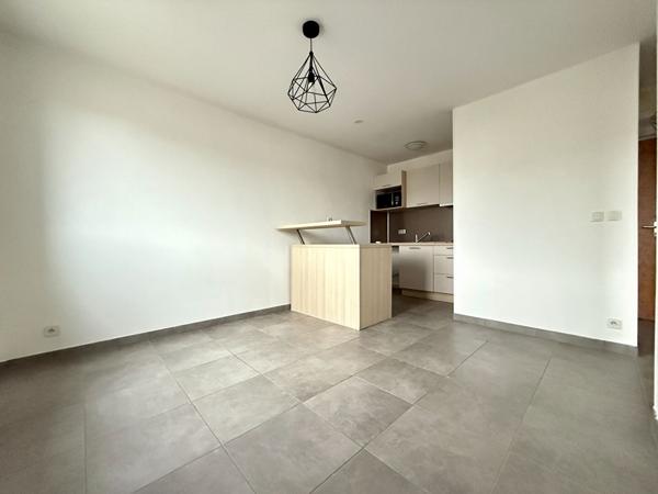 Charmant Appartement 2 pièces à Louer à Reims - Saint-Thomas