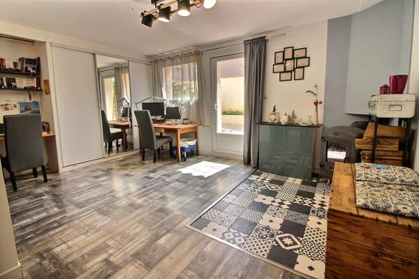 Château Gombert ,Bas de Villa, 4 pièce(s) 88 m2 et jardin de 224 m²