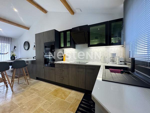 Exclusivité à Rochefort : 2 Maisons plain pied avec terrasses et sauna jacuzzi