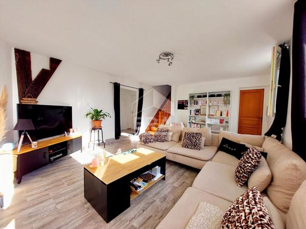 Maison à vendre à MARENNES - 145 m2 - Exclusivité ERA AGENCE DE LA POSTE !