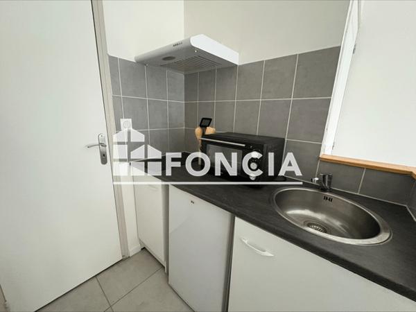 Location Studio meublé 13.52 m² - Cholet 49300